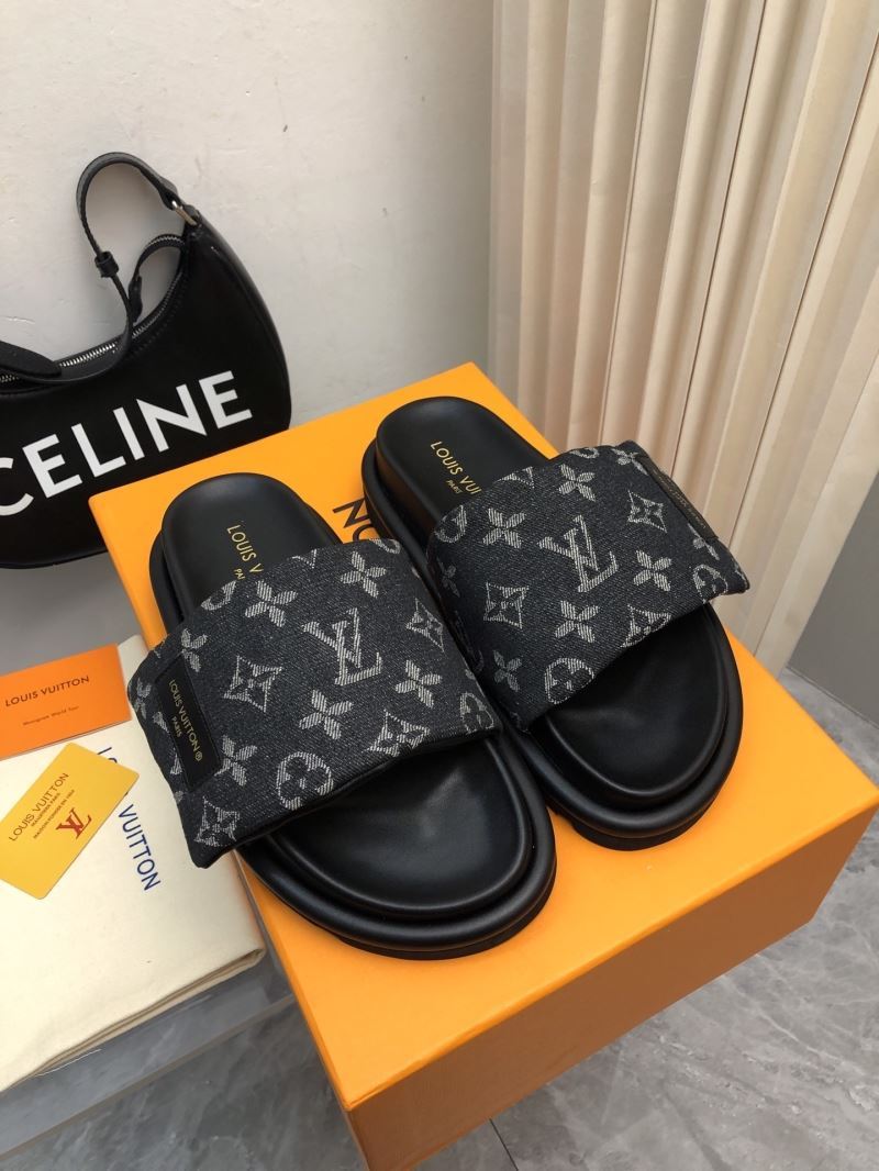 Louis Vuitton Slippers